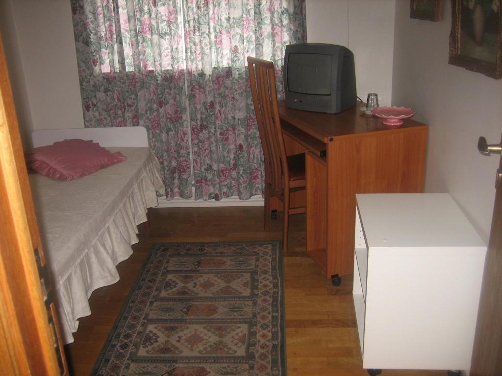 Guesthouse Bina Рейк'явік Екстер'єр фото